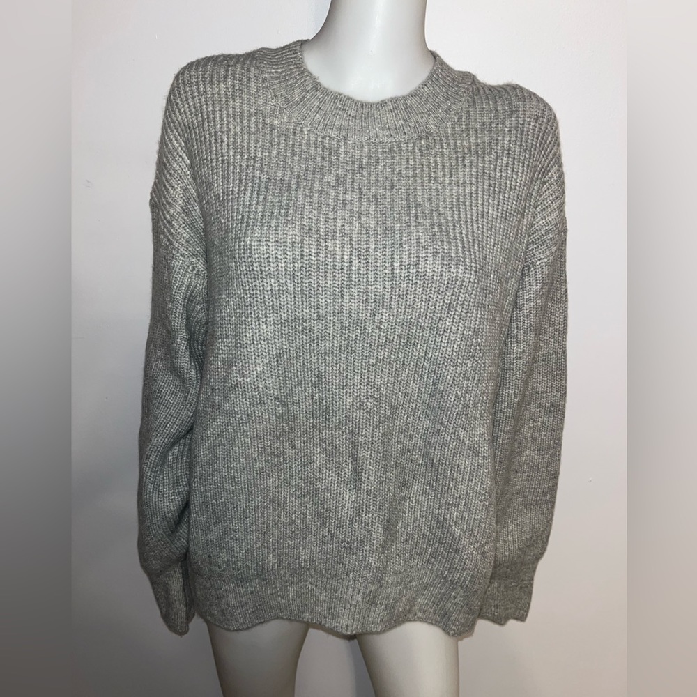 NWT H&M womens sweater size XL